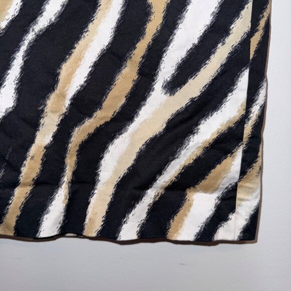 Talbots Zebra Print Pencil Skirt 100% Polyester Size 10P - Picture 3 of 7
